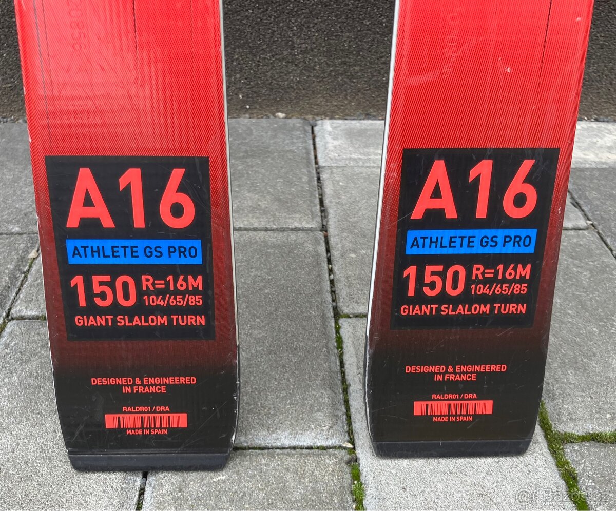 Závodní lyže Rossignol velikost 150 - 2