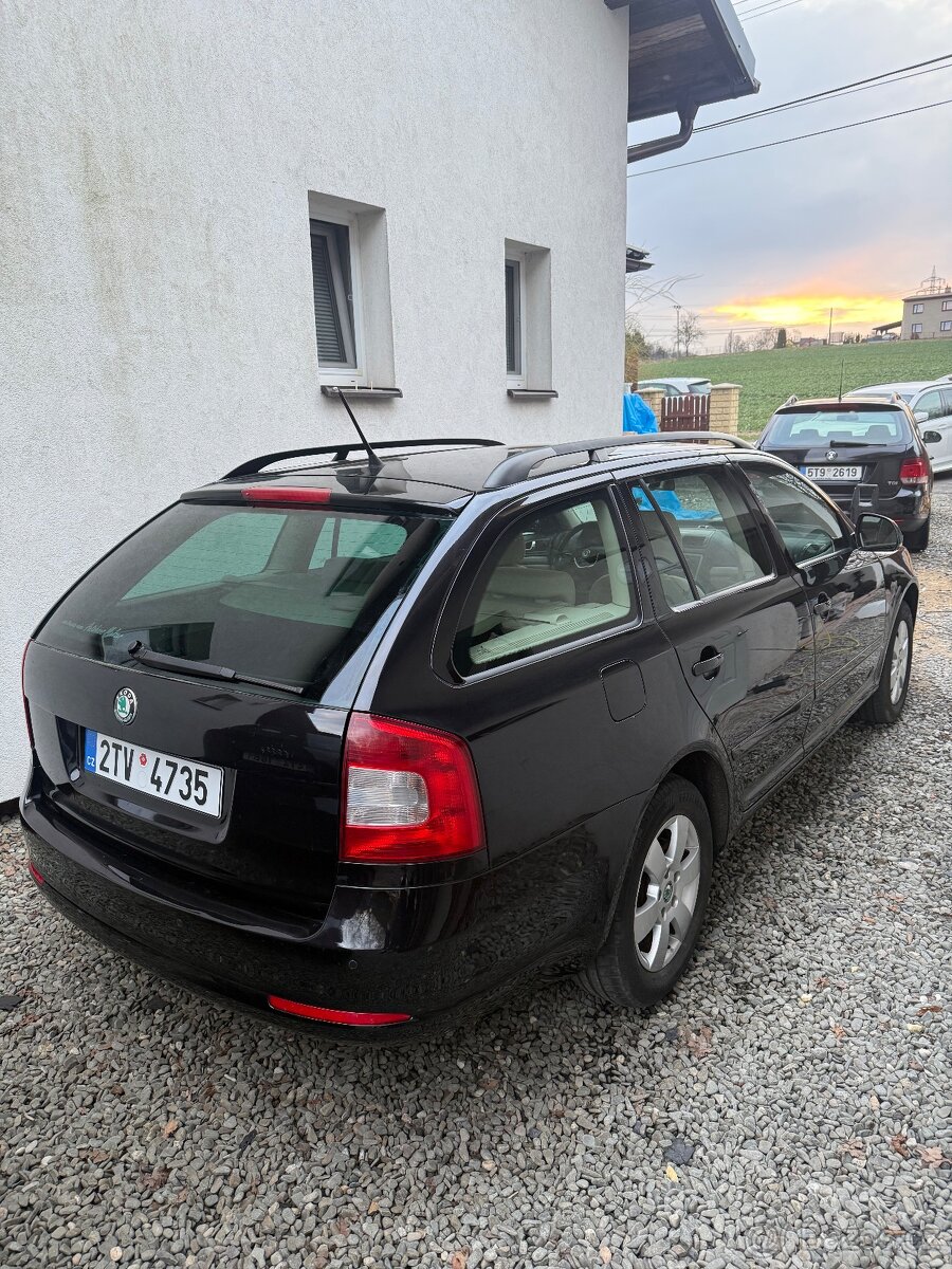 Skoda octavia 2.0 tdi DSG - 2