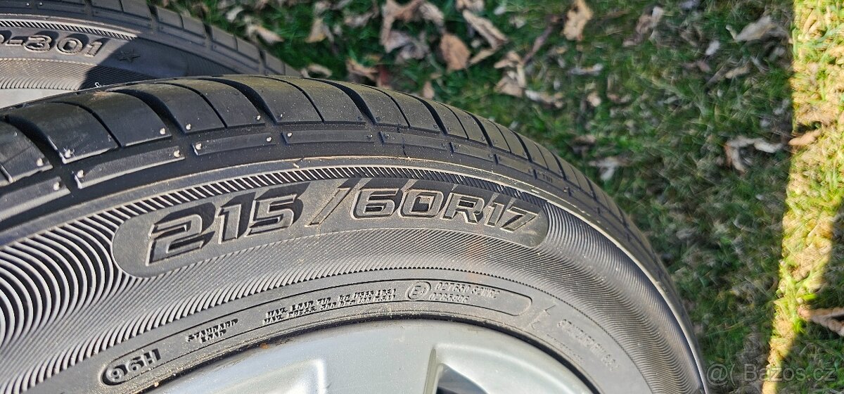 Nissan qashqai 215/60R17 - 2