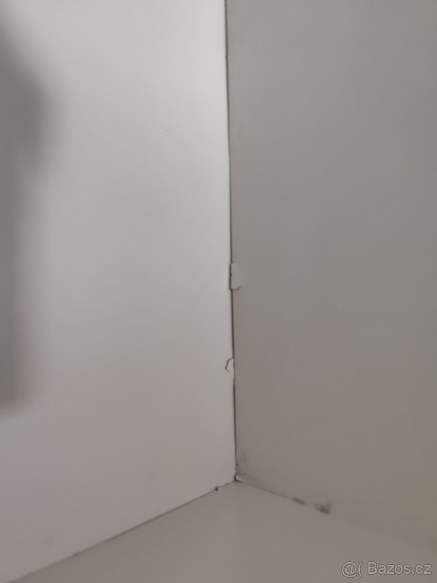 Šatní skříň bílá - 2