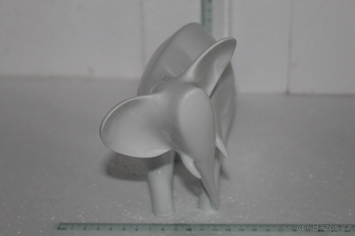 Slon, Royal Dux, “Bruselský styl” - 2