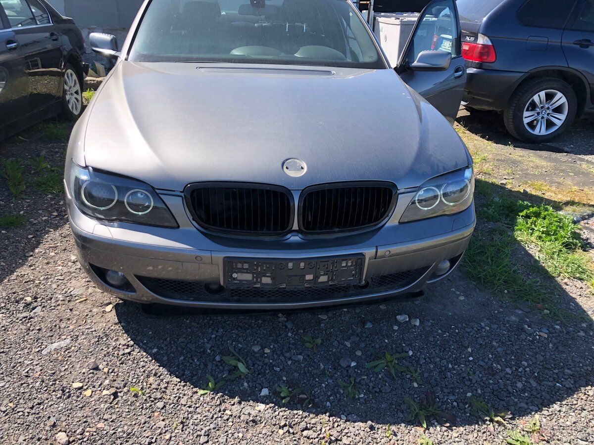 BMW E65 Svetla Facelift - 2