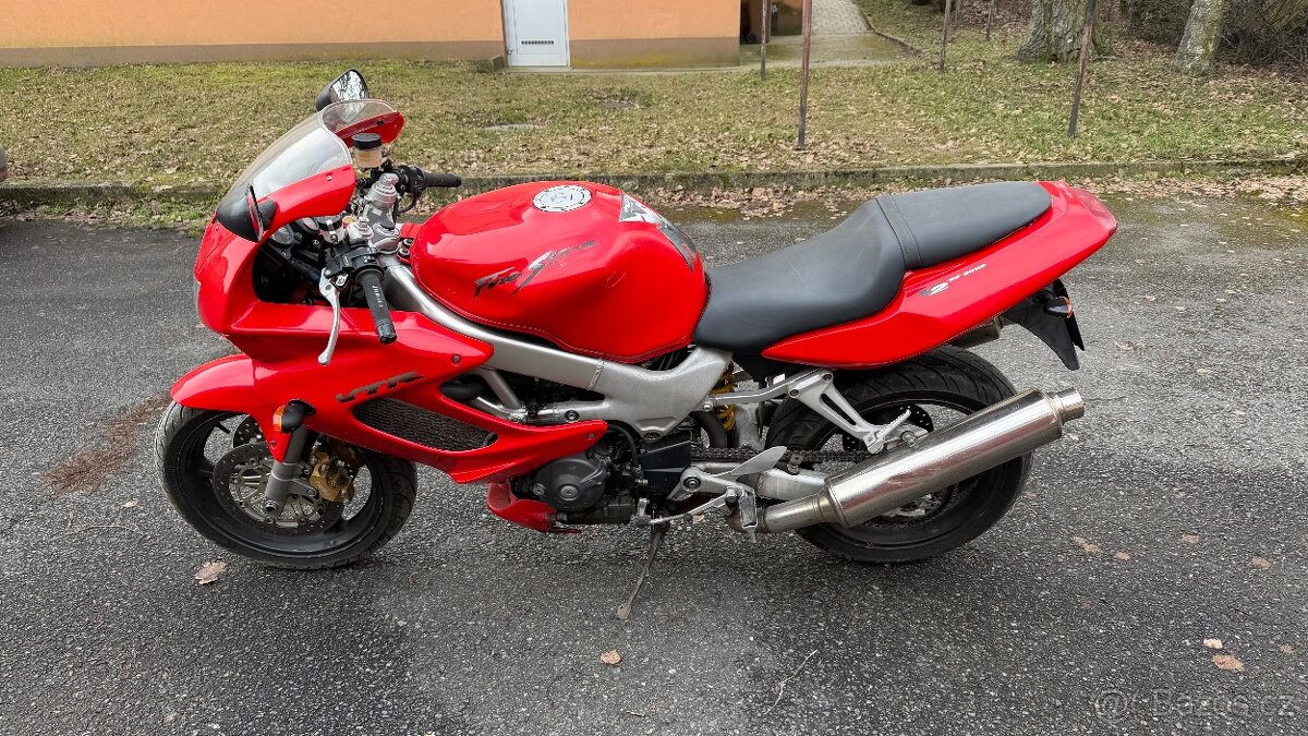 Honda VTR 1000 FireStorm - 2