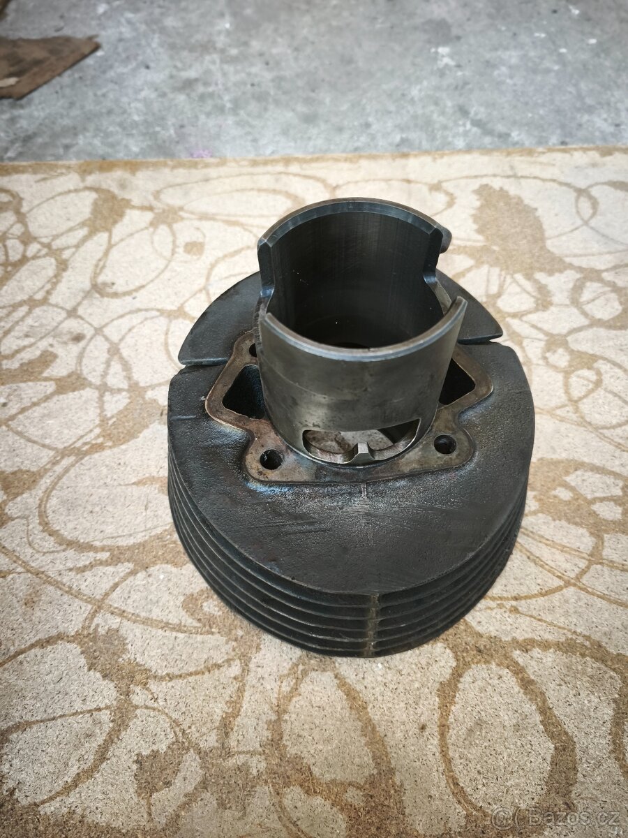 Válec ČZ 250/455,475 - 2