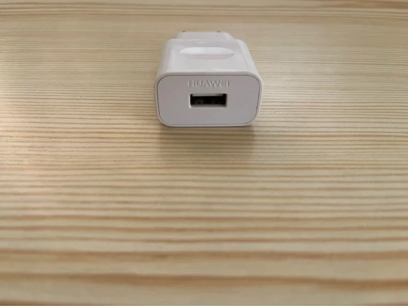 USB cestovní napájecí adaptér Huawei - 2
