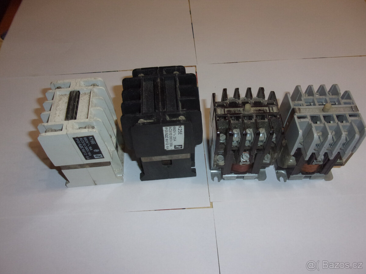4kusy stykacu 220V - 2