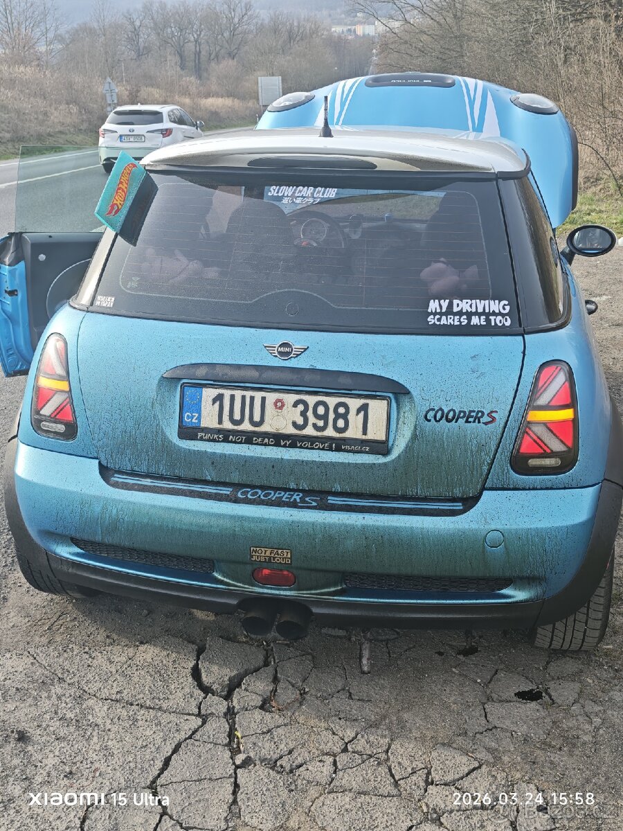 MINI Cooper R53 2004 - 2