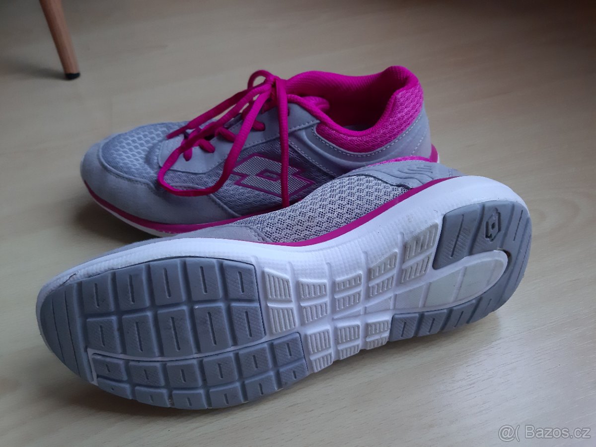 Dámské/ dívčí botasky do tělocvičny - 2