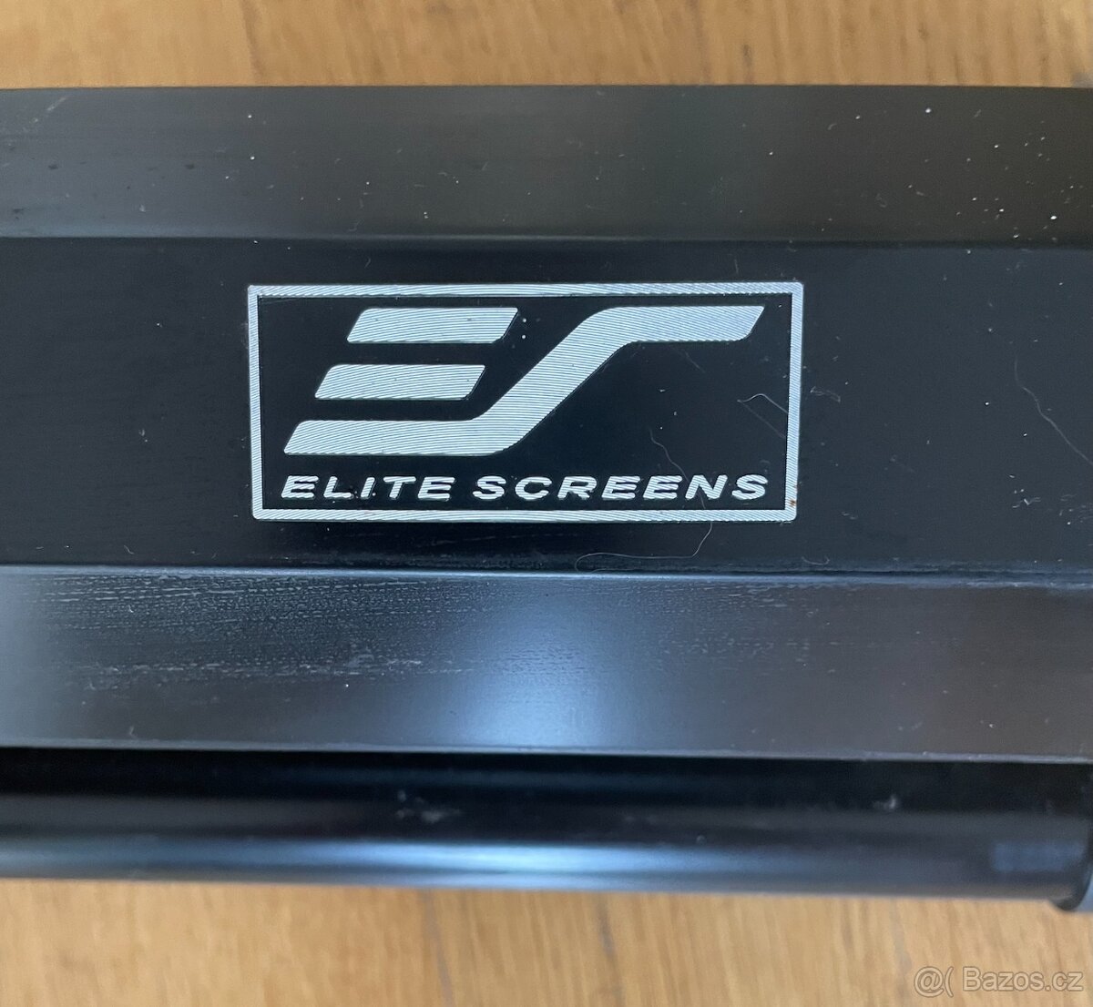 Projekční plátno ELITE SCREENS 110' - 2