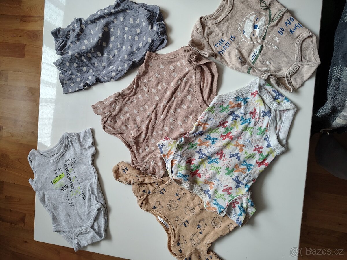 Balík oblečení ve velikosti 62-68 - 2