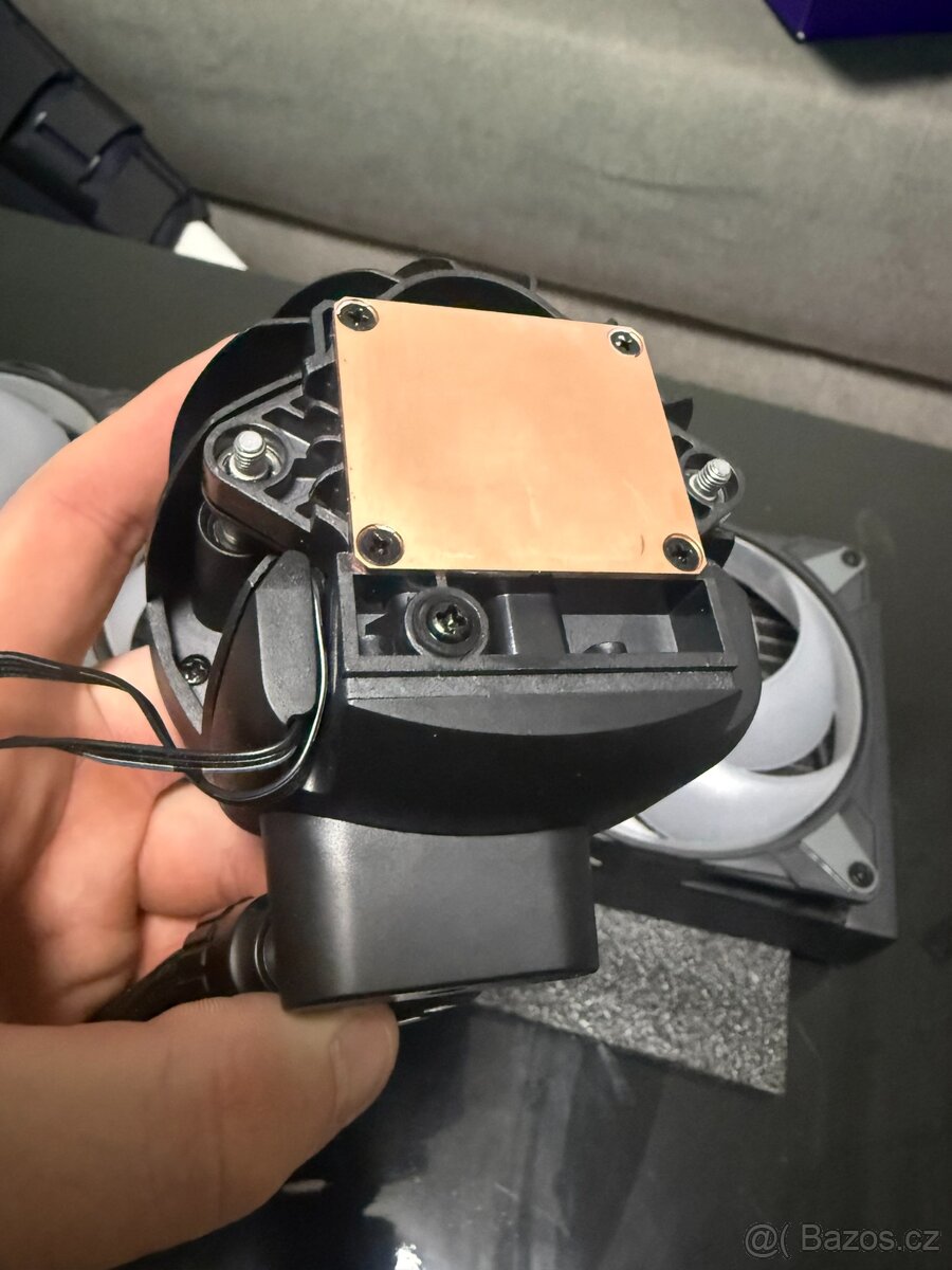 ARCTIC Liquid Freezer III Pro 360 A-RGB černý - 2