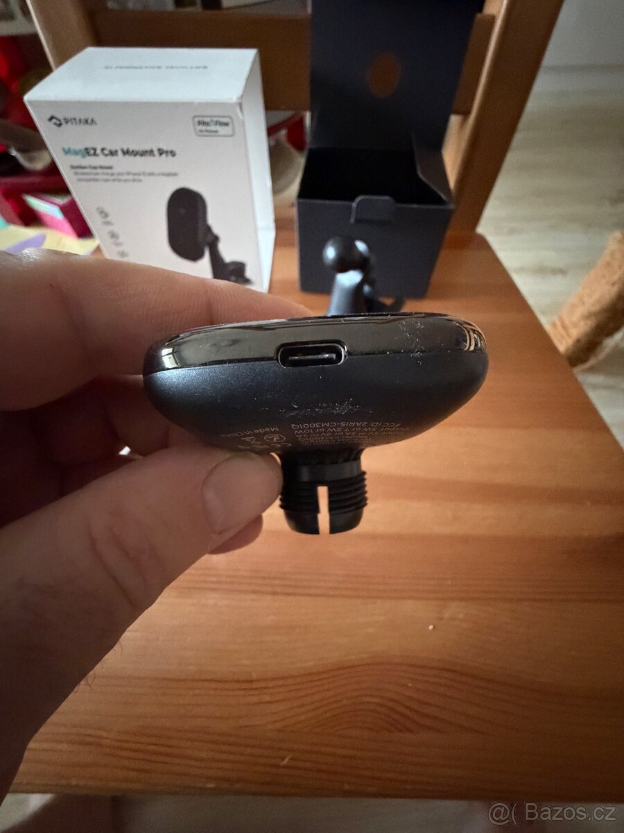 PITAKA MagEz nabíječka magnetický držák do auta. - 2