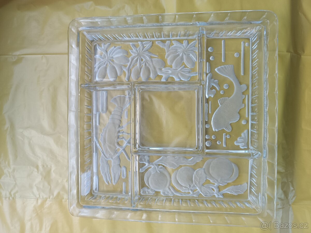 Broušený skleněný podnos - 2