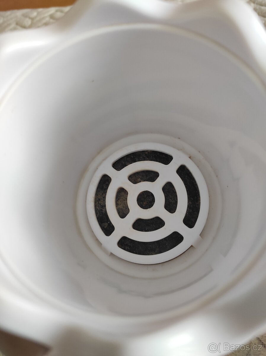 Ohrivacka lahví s adaptérem do auta - 2