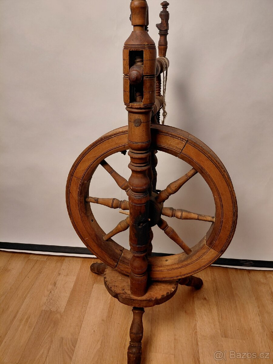 Starožitný kolovrat - 2