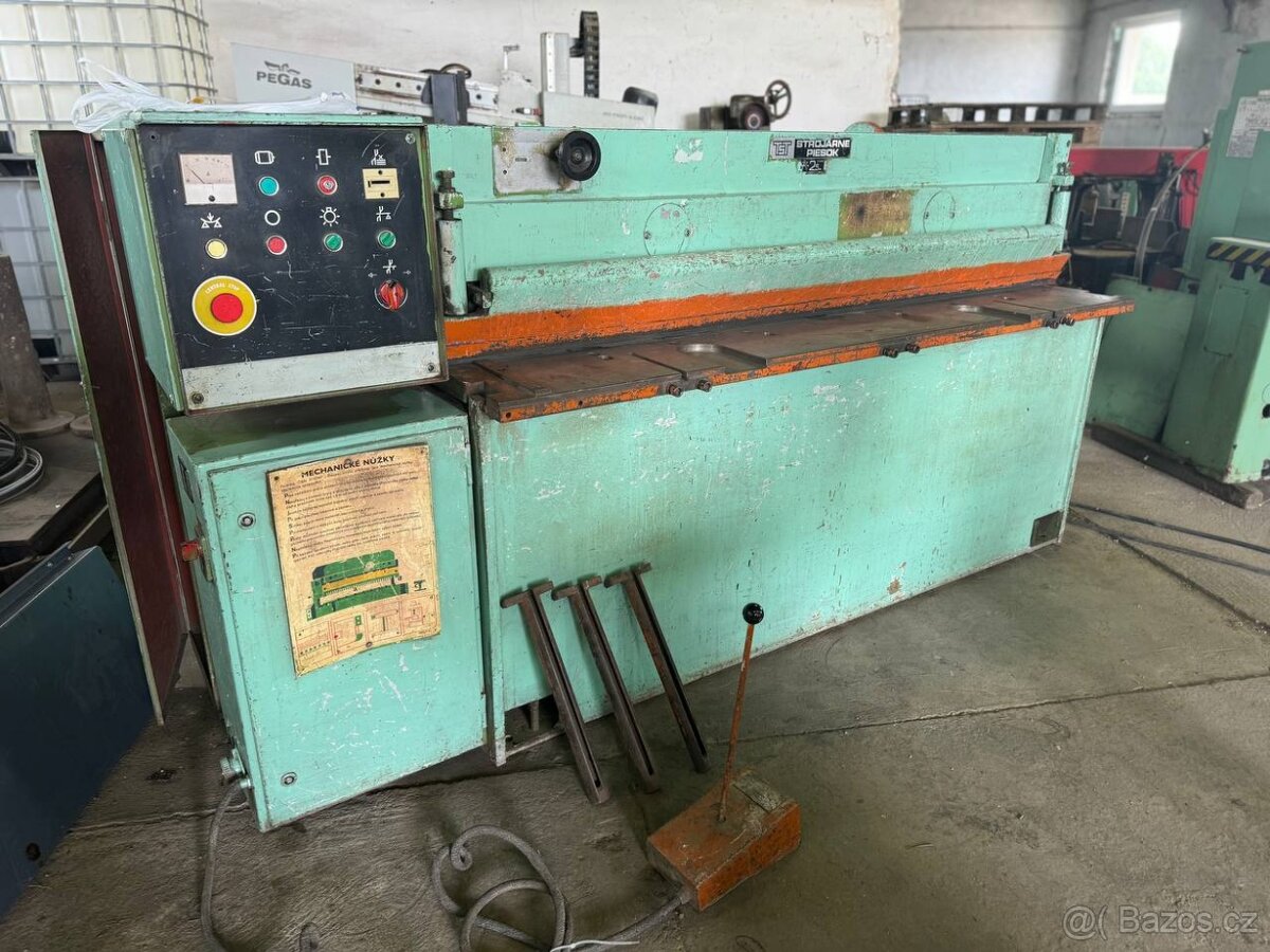 Tabulové nůžky NTC 2000/2,5 více ks - 2