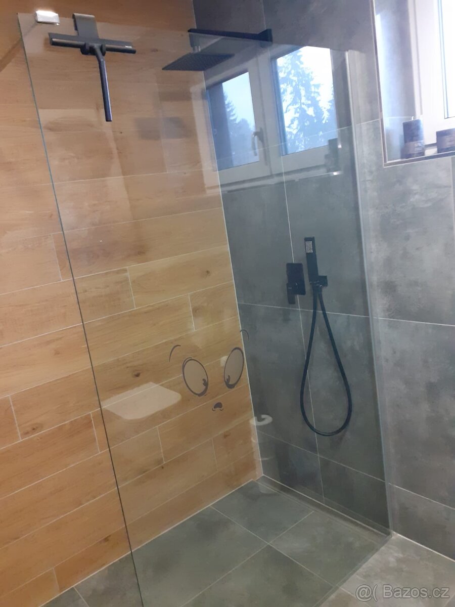 Koupelnová zástěna - 2