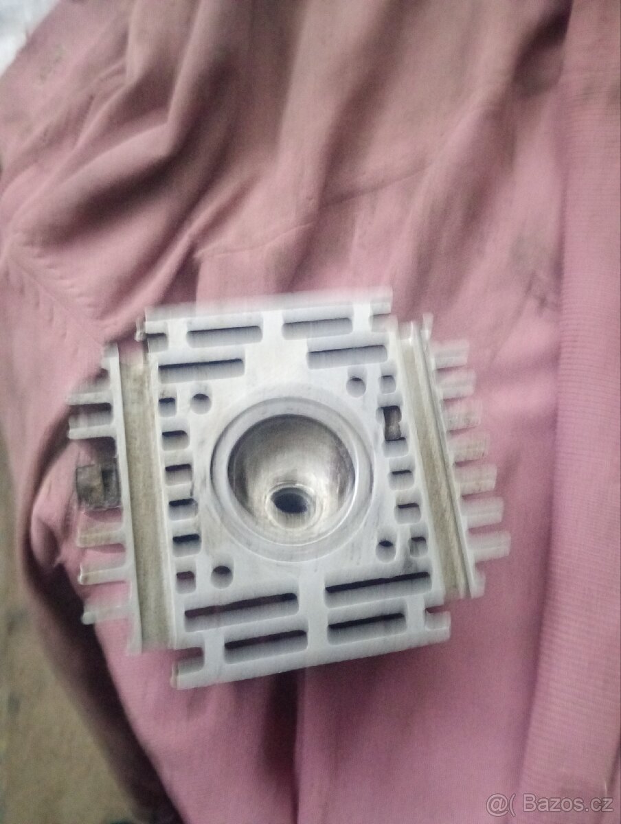 Hlava Babeta 210 - 2