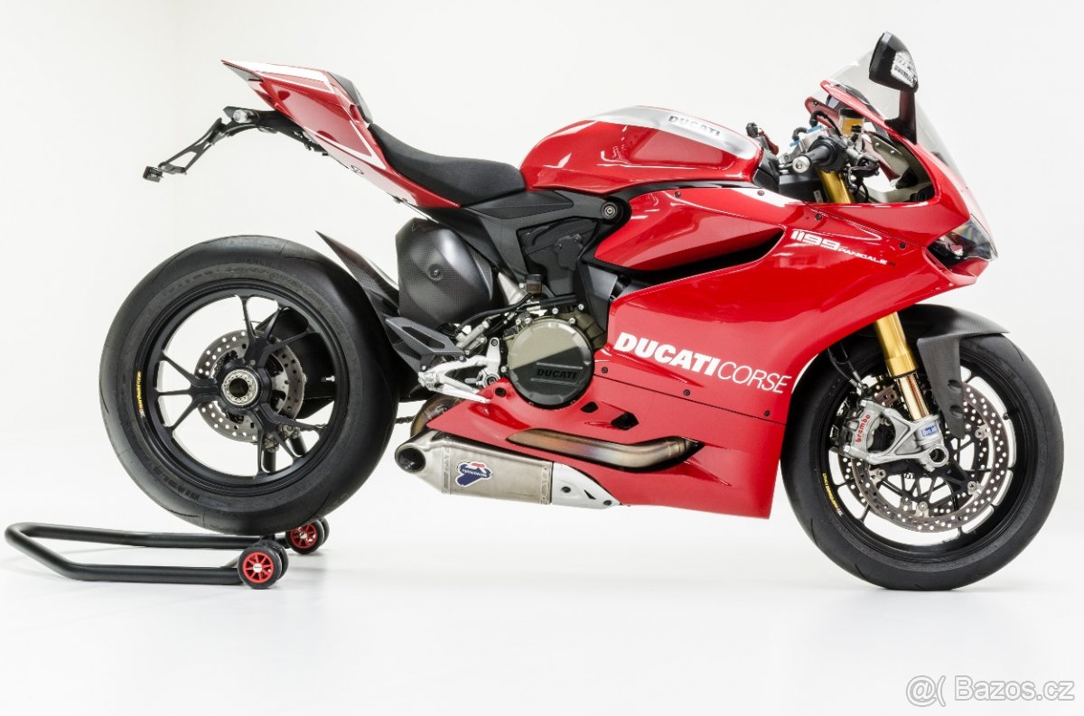 Ducati 1199 Panigale R 1 Majitel - 2