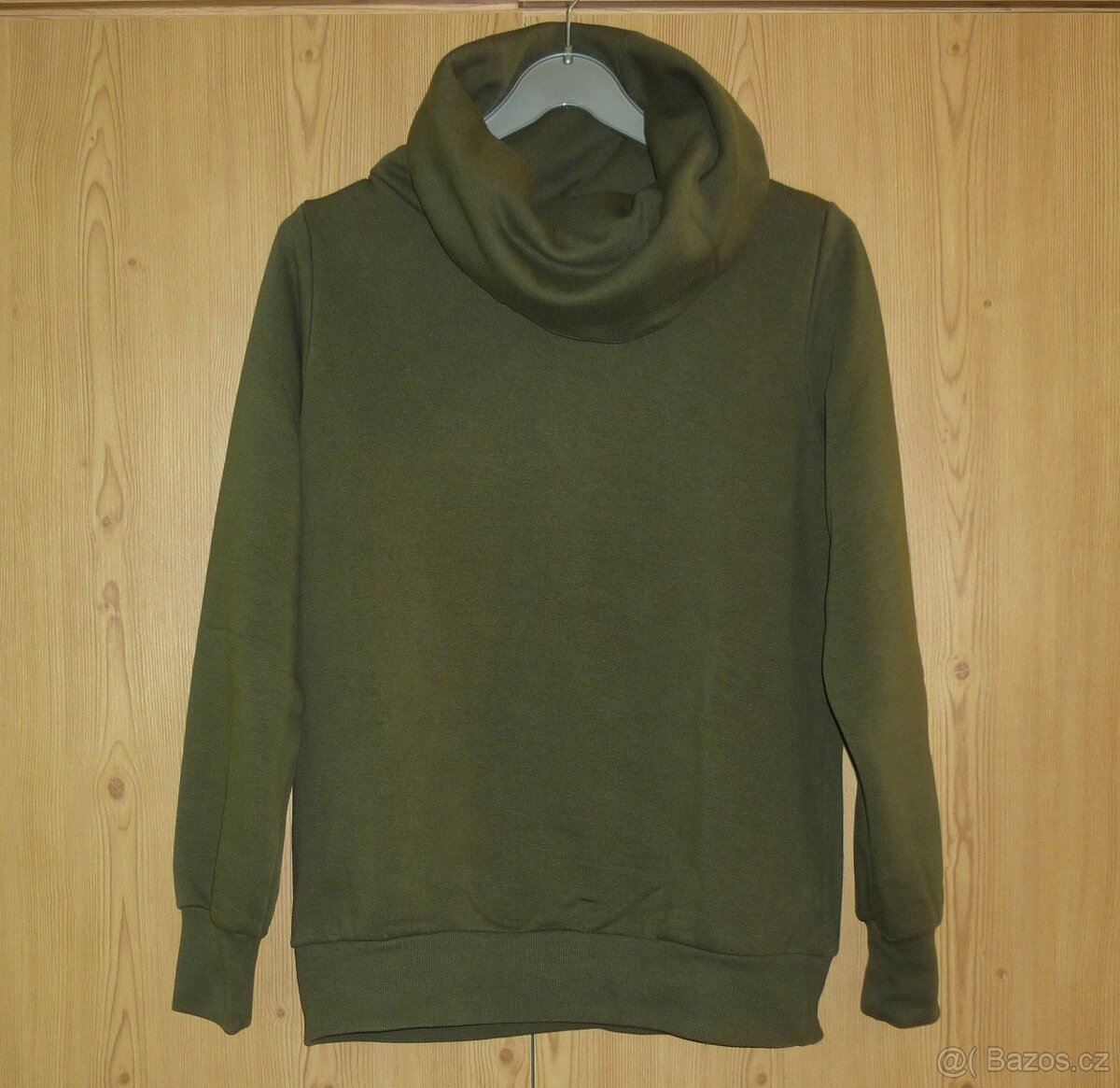 Khaki dámská mikina Reserved - 2