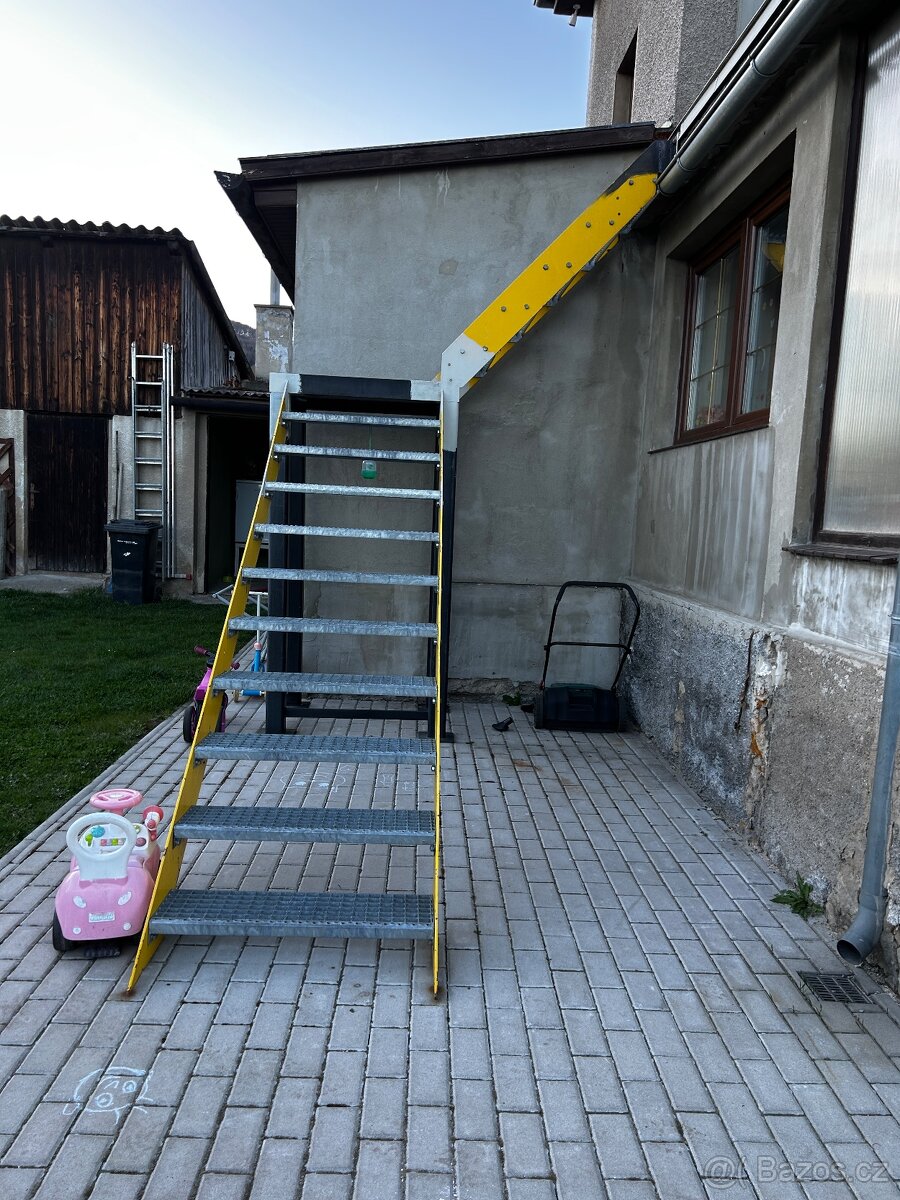 Kovové schody, schodiště, - 2