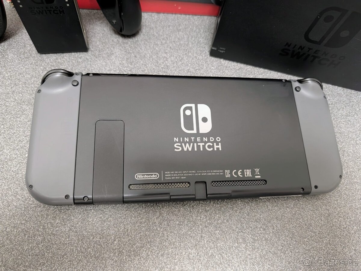 Nintendo Switch - 2