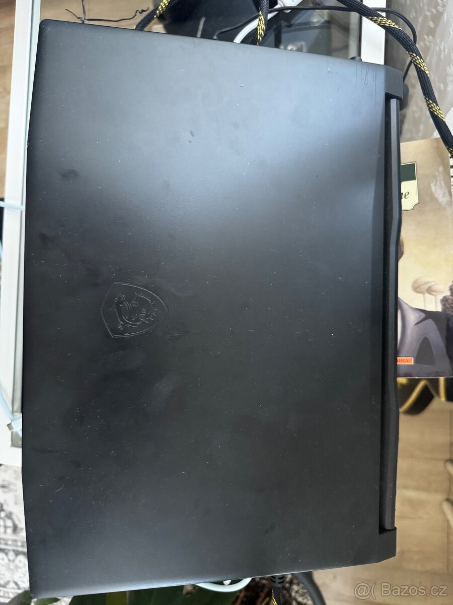 Herní notebook MSI KATANA i5 RTX 3050 16GB RAM - 2