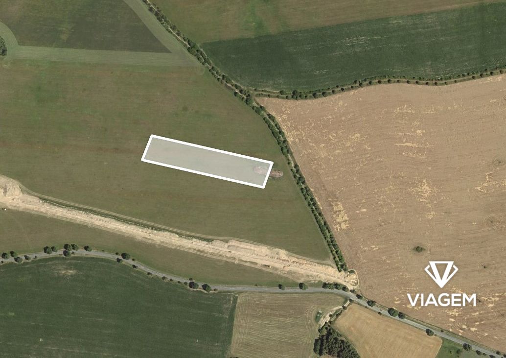 Pole 4 429 m², Podíl 17 % o výměře 738 m² - 2