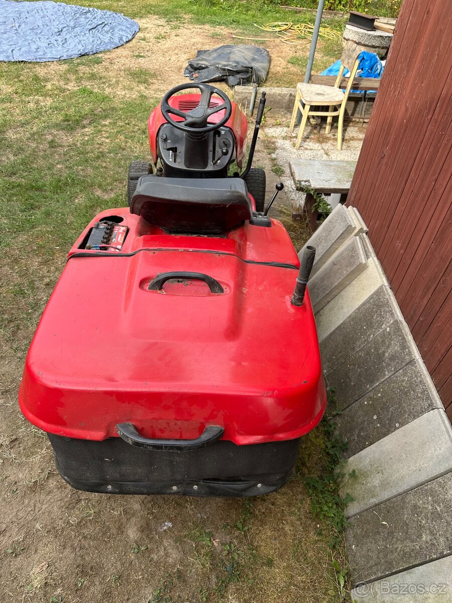 BRIGGS AND STRATTON ELEKTROLUX - 2