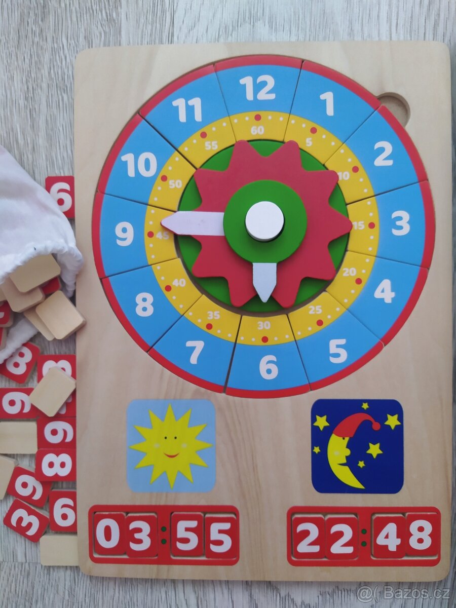 Dřevěné puzzle s hodinami Playtive - 2