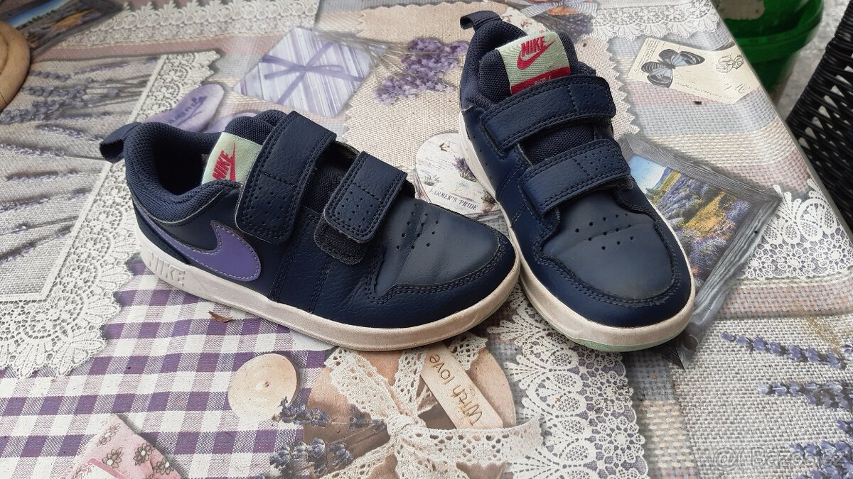 Dívčí boty Nike, vel. 29,5 - 2