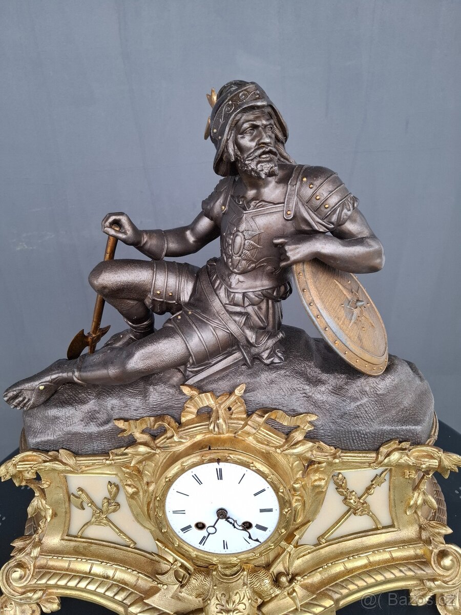 Starožitná francouzské figurální hodiny - 2