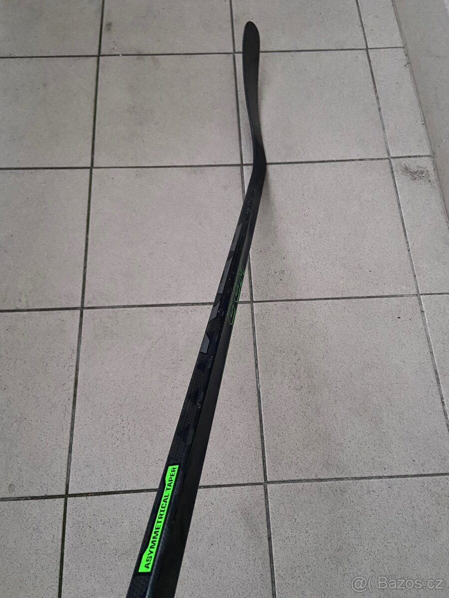 Hokejka CCM Trigger 5 85flex P29 levá ZÁRUKA - 2