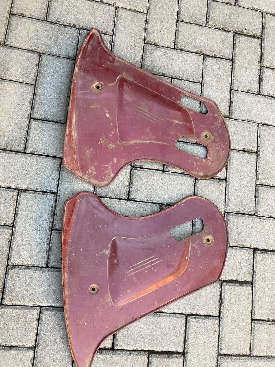 Náhradní díly - plechy Jawa - 2