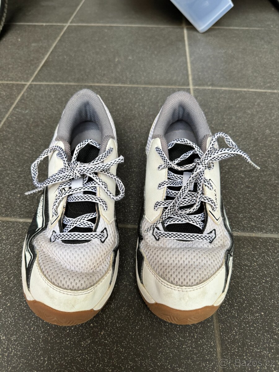 PRODÁM TENISKY, ATORKA, DECATHLON, VELIKOST 36 - 2