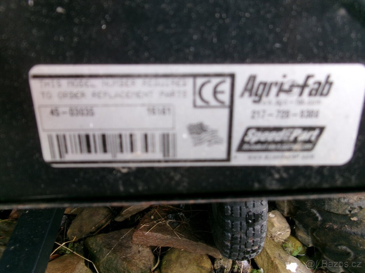 Vozík za trakturek - 2