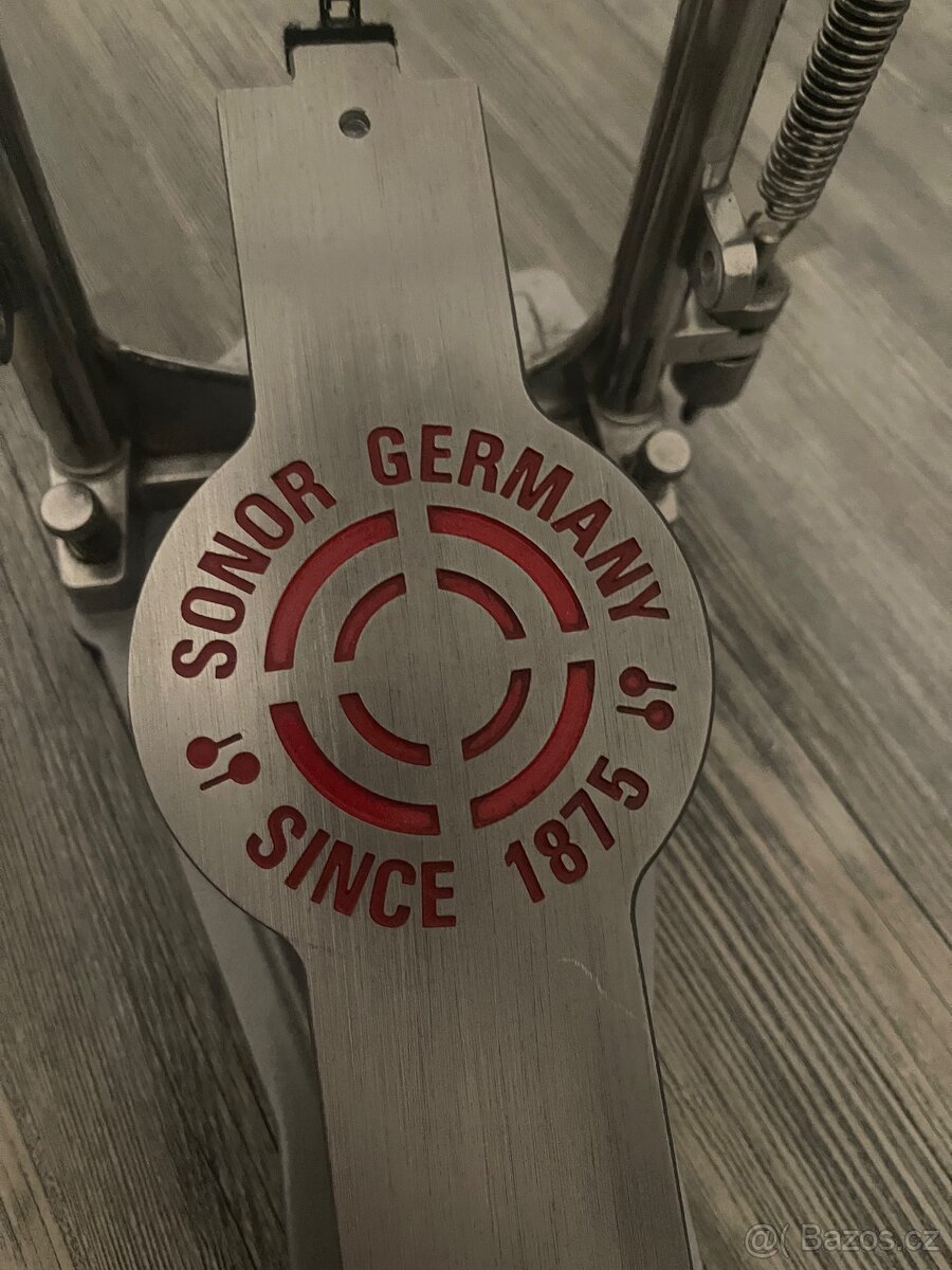 Pedál pro bicí soupravu Sonor - 2