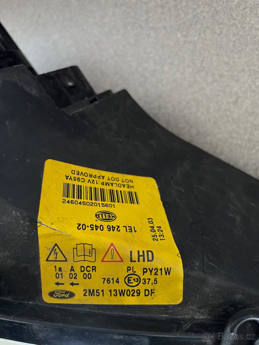 Ford Focus MK1 - Xenony - 2