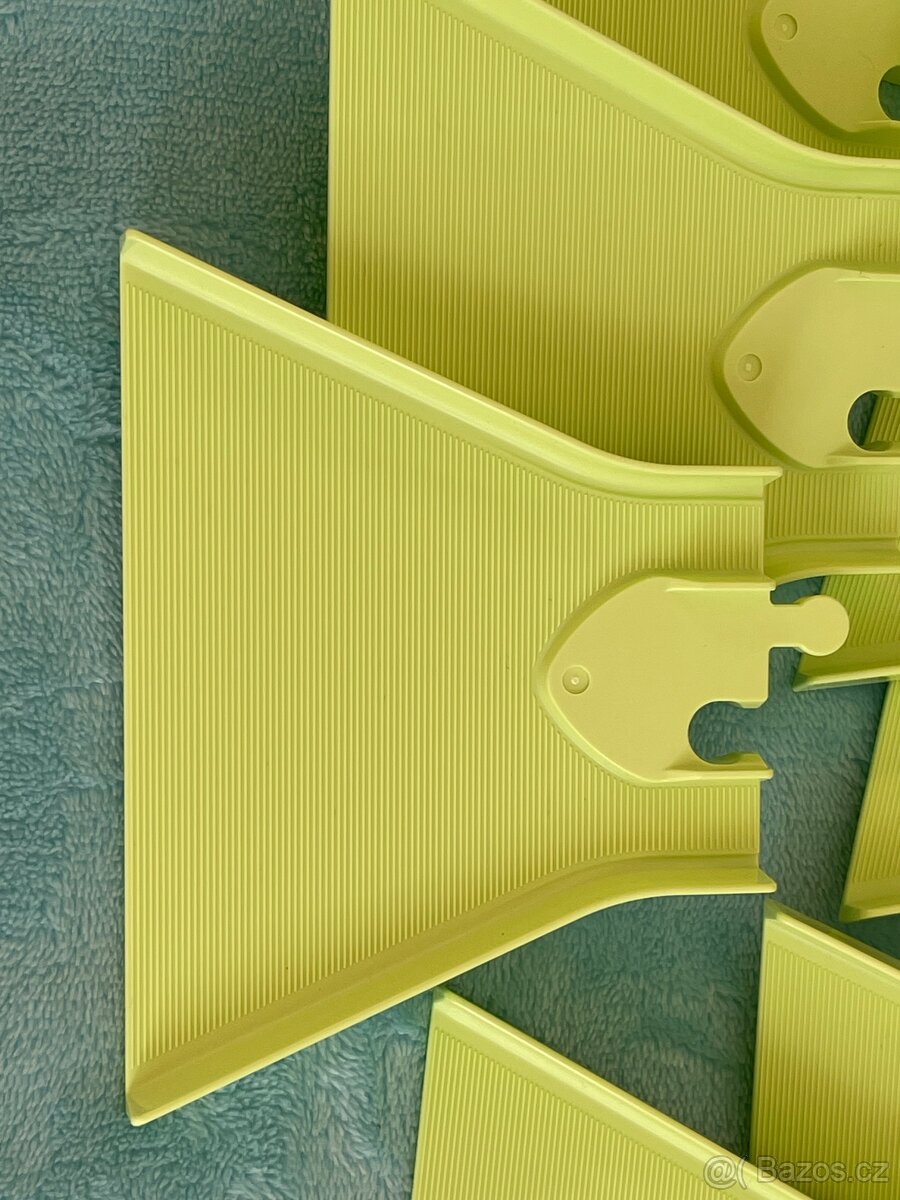 Lego Duplo nájezd ke kolejím - 2