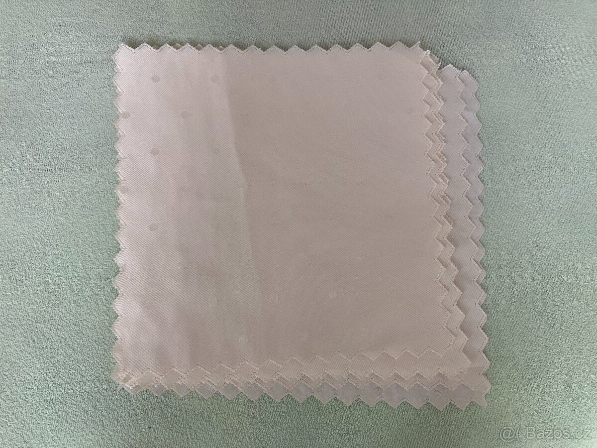 Nové prostírání - 2