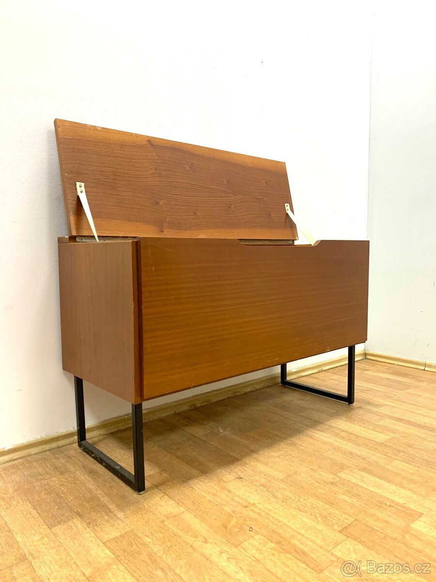 Retro komoda / peřinák 60. léta - 2