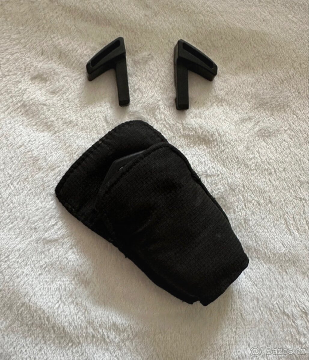 Thule Urban Glide 2 spona s úchyty - 2