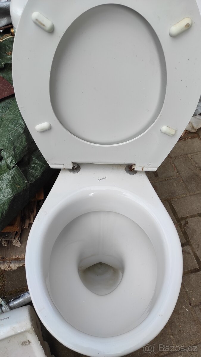 WC kombi + umyvadlo - 2