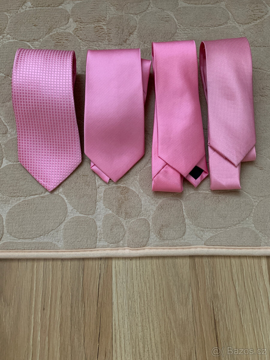 Růžová kravata - 2