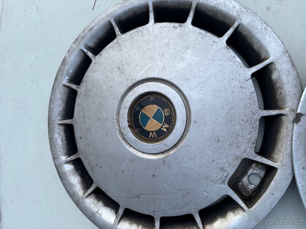 Originální poklice BMW E30/E32/E34 - 2