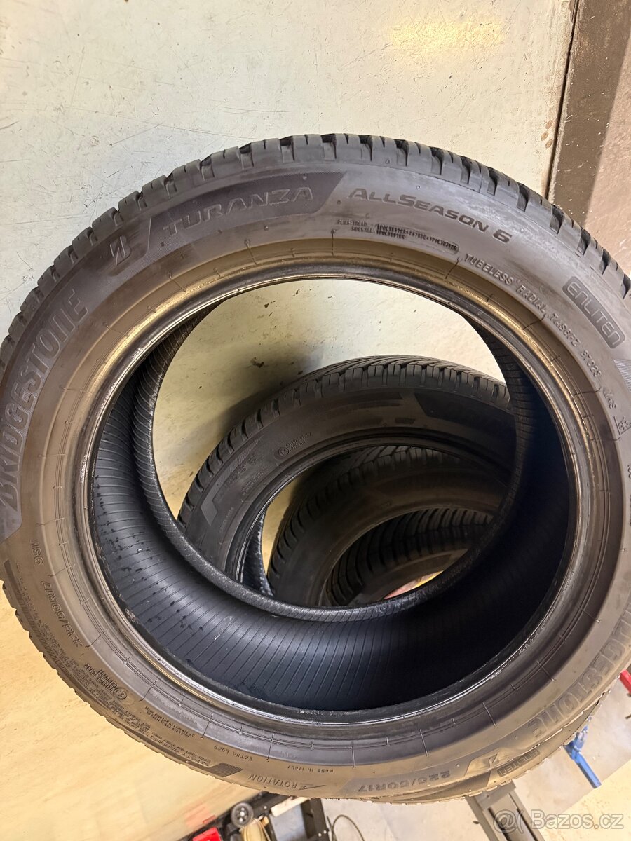 Pneumatiky Bridgestone 225/50/17 - 2