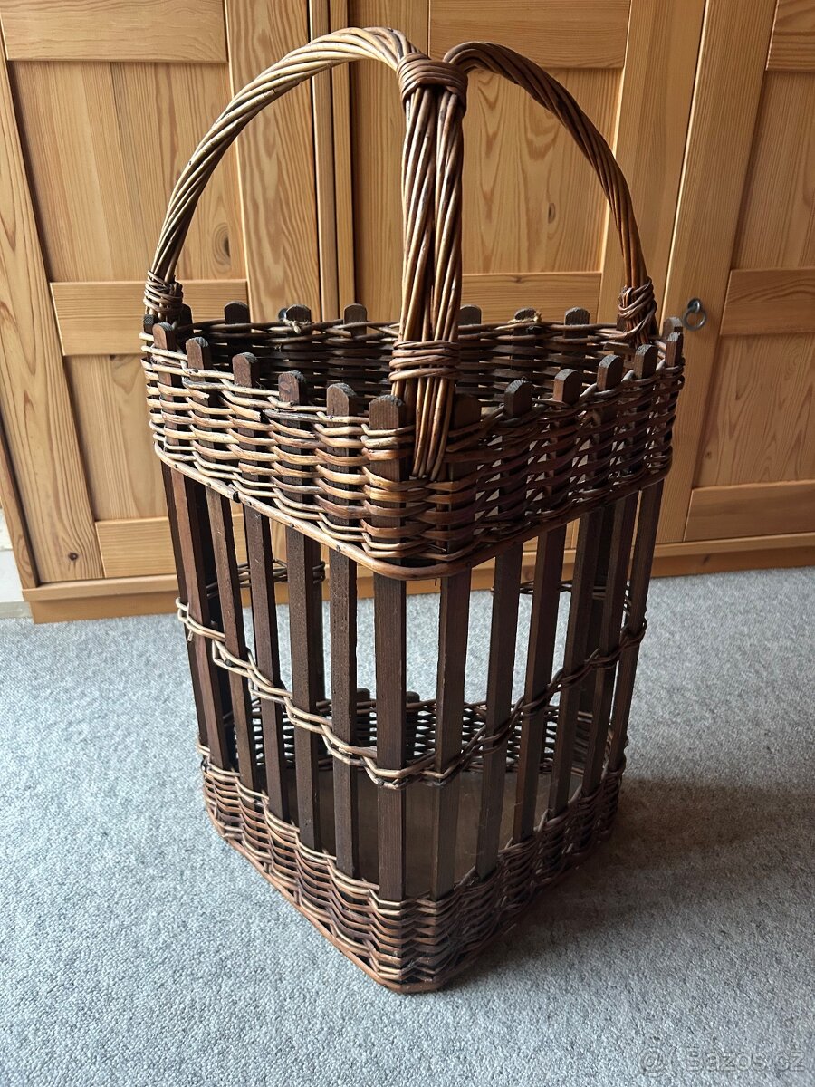 Ratanový/proutěný prvek - 2