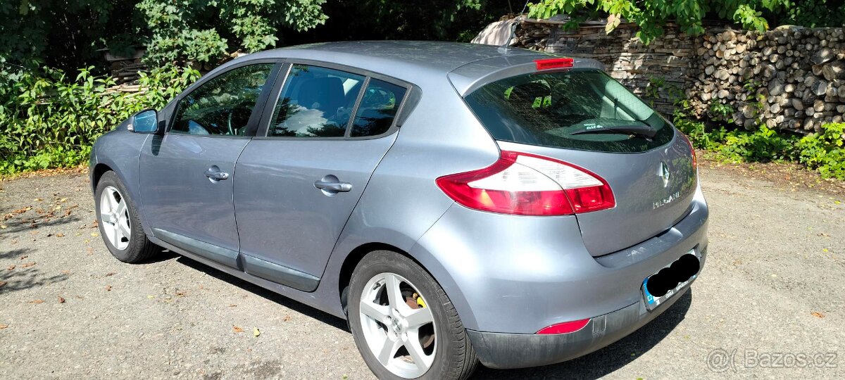 Renault Mégane 3 Hatchback 1,6 16V - 2