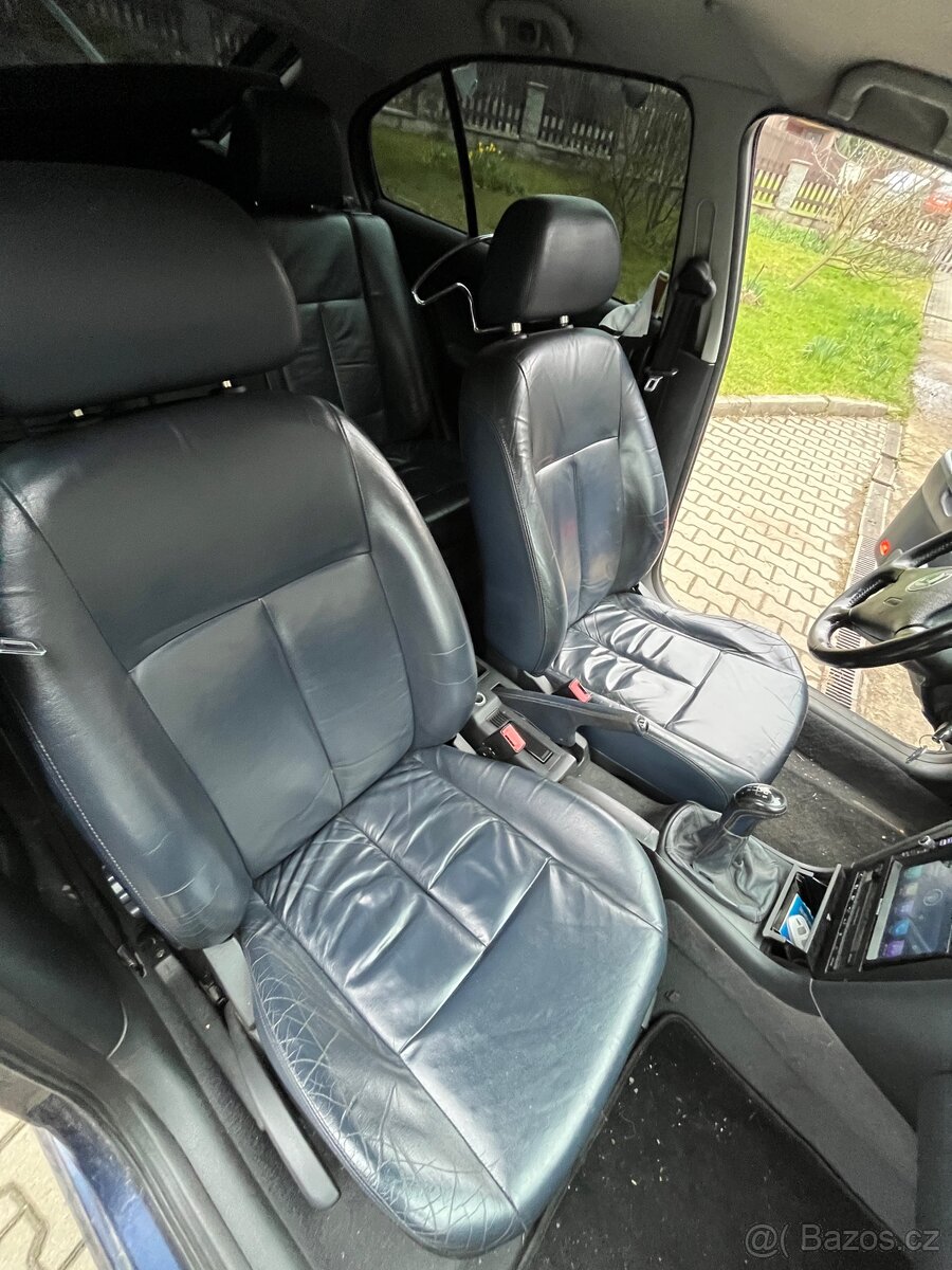 Modré kožené sedačky octavia 1 sedan - 2