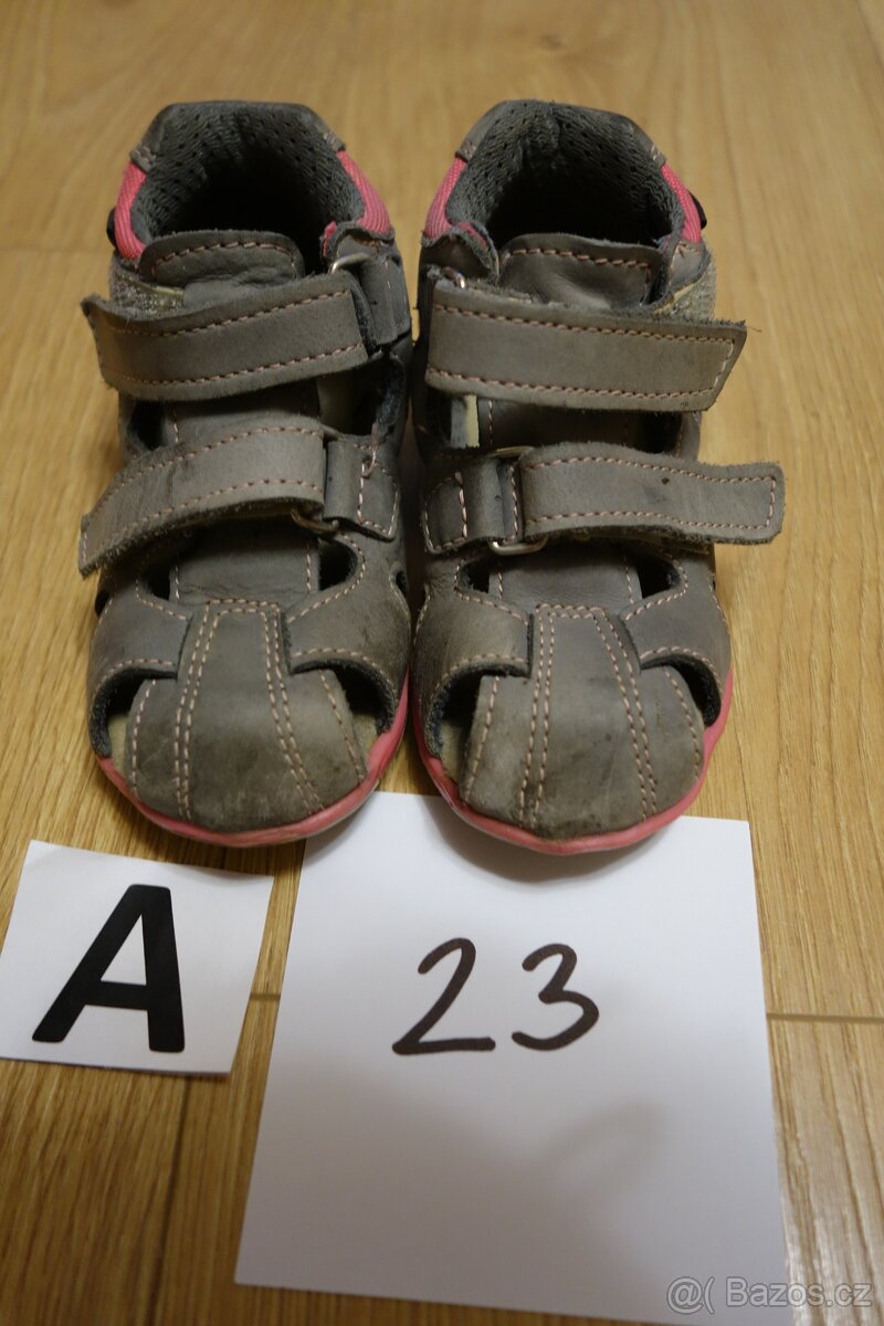 Dětské sandále, kožené, vel. 23 - 2
